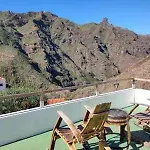 Casas Galloway - Anaga. Misteriosa Y Magica.